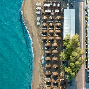 resort-golden-star-city.hotelschalkidiki.net/