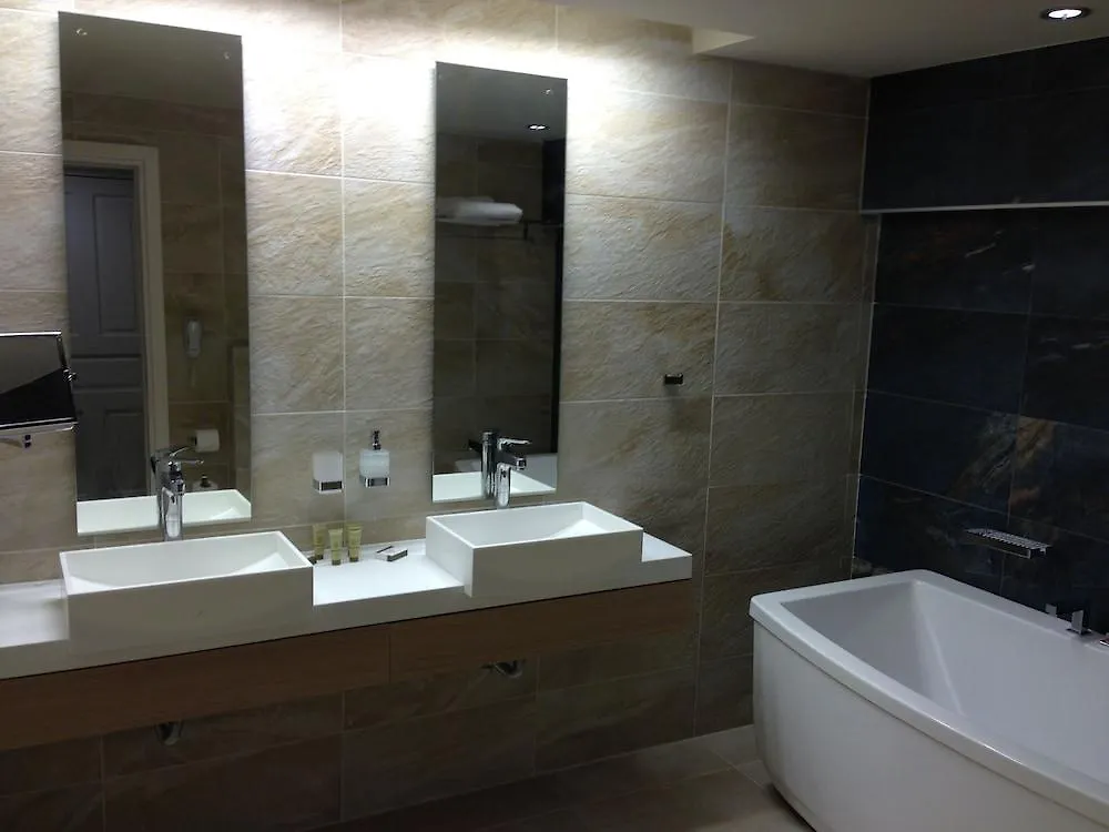 ****  העיירה רתימנו Swell Boutique Hotel יוון